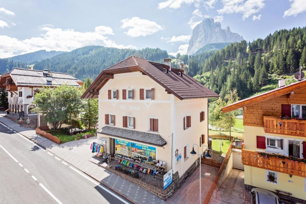 Villa Alpina Apartments Santa Cristina Val Gardena Extérieur photo